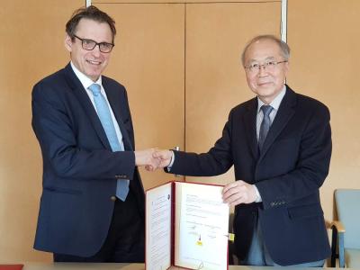 NST has renewed a MoU with the French National Center for Scientific Research (CNRS) in Paris on March 22nd 이미지