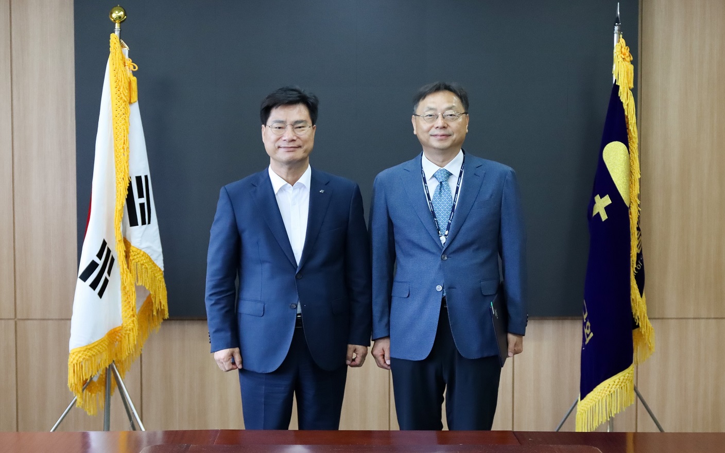 NST, 감사위원장 박준홍, 감사위원 최성진 임명 이미지