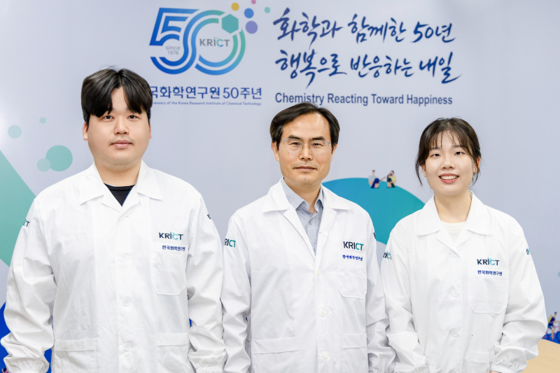 KRICT Solves Internal Cracking in Sulfide All-Solid-State Batteries with Elastic Ion-Conductive Polymer 이미지 1 - 본문에 자세한설명을 제공합니다.